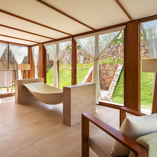 Fusion Resort Cam Ranh