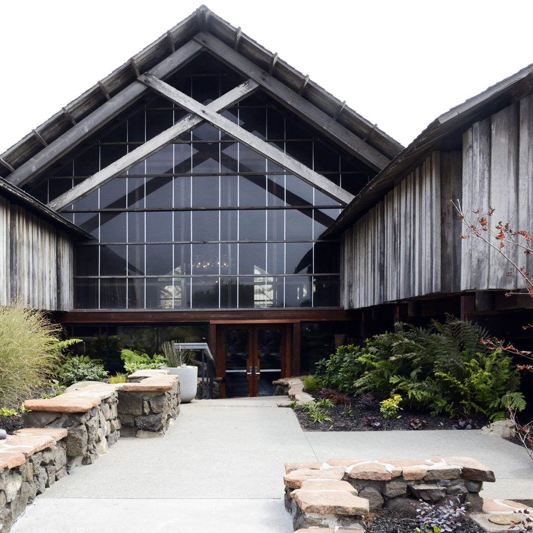 Timber Cove Resort