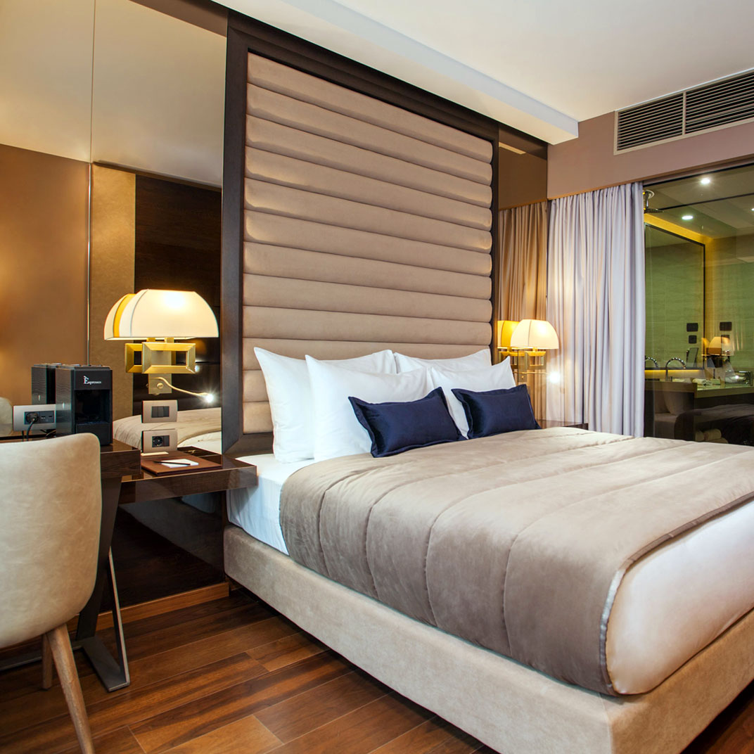 SAINT TEN Hotel