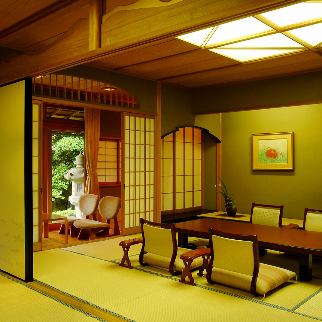 西村屋 本館