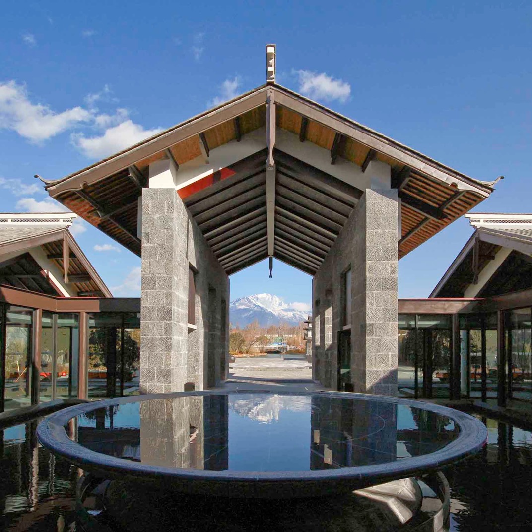 Pullman Lijiang Resort and Spa