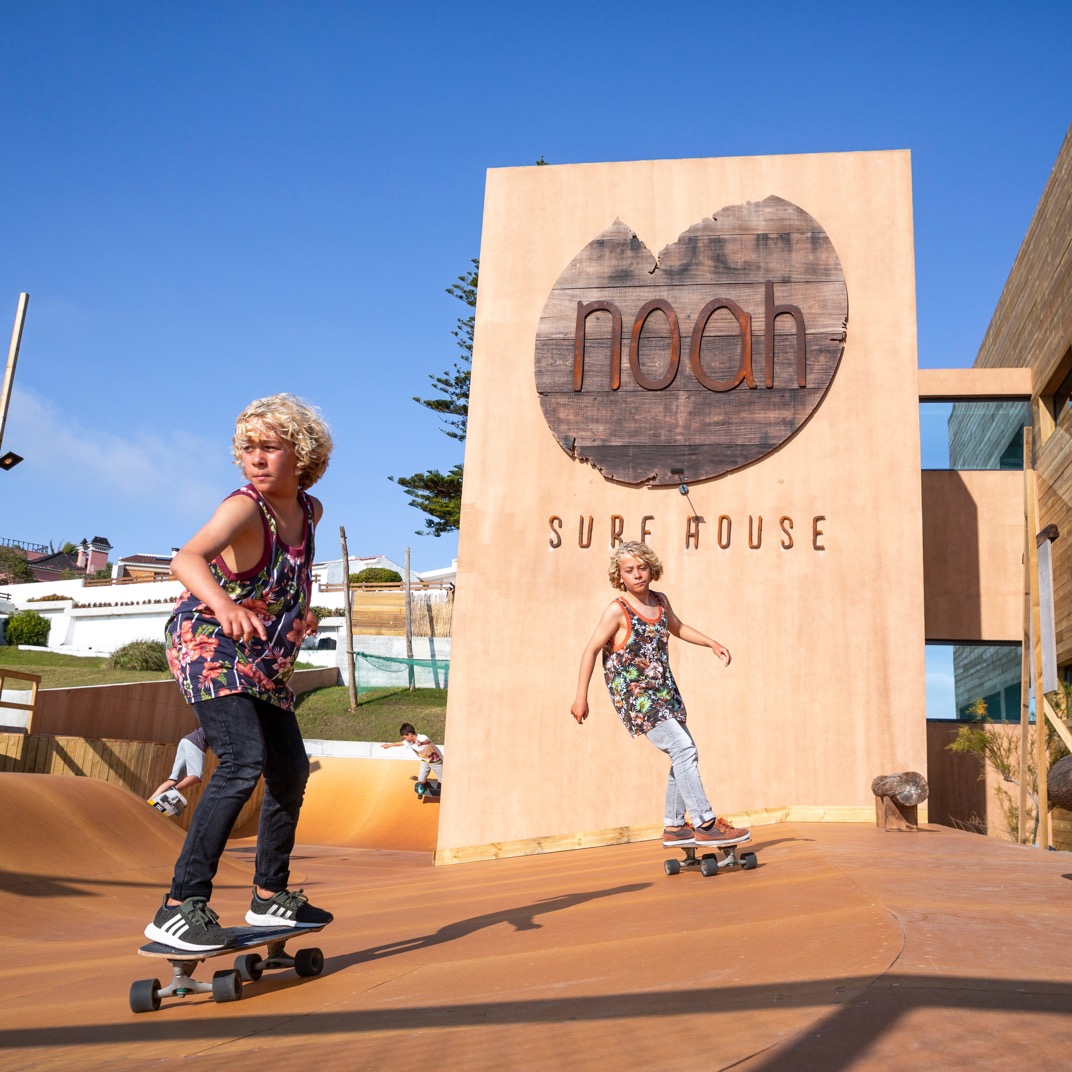 Noah Surf House Portugal