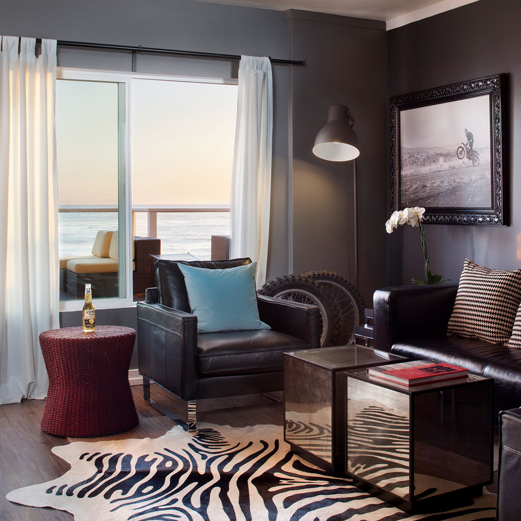 Pacific Edge Hotel