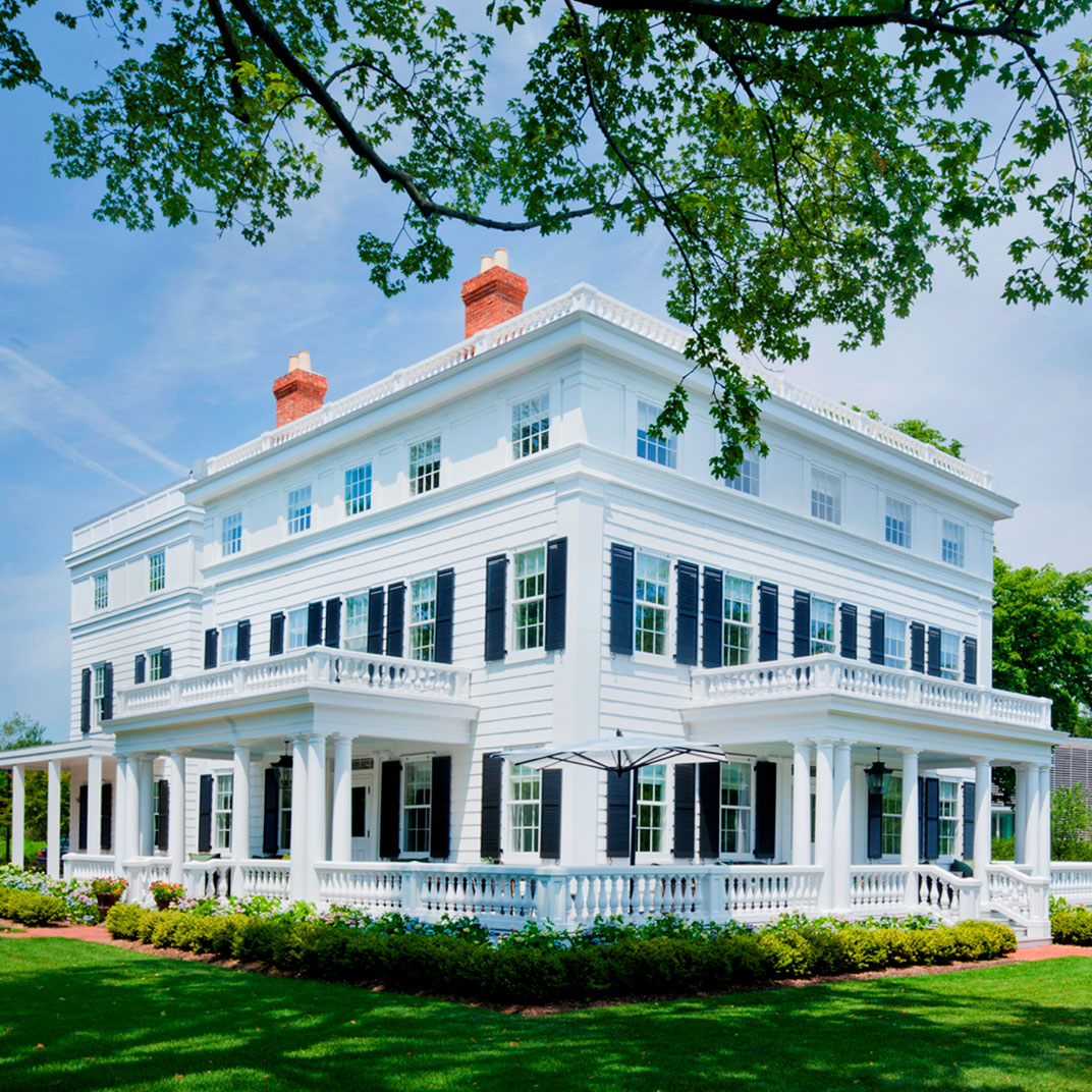 Topping Rose House