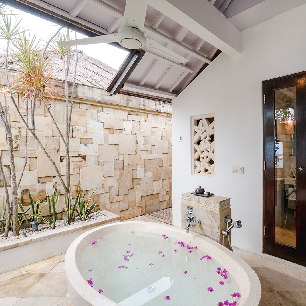 Batu Karang Lembongan Resort