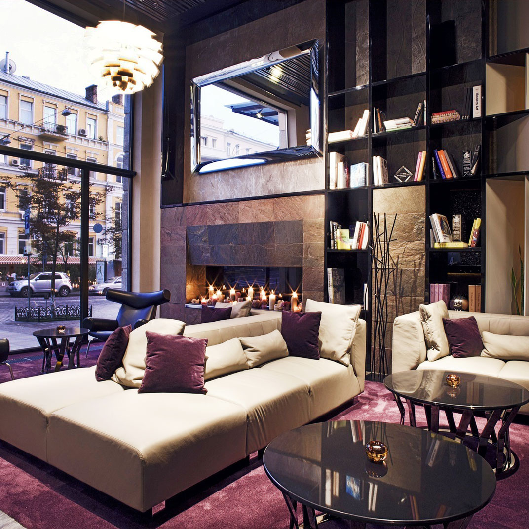 11 Mirrors Design Hotel