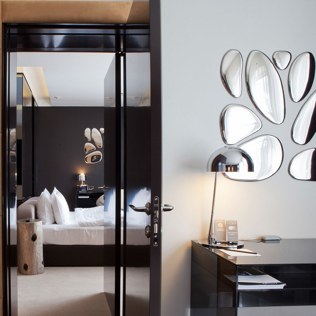 11 Mirrors Design Hotel