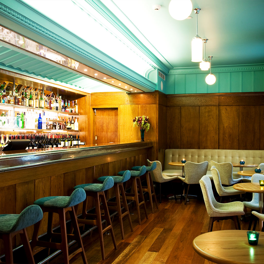 Hotel DeBrett