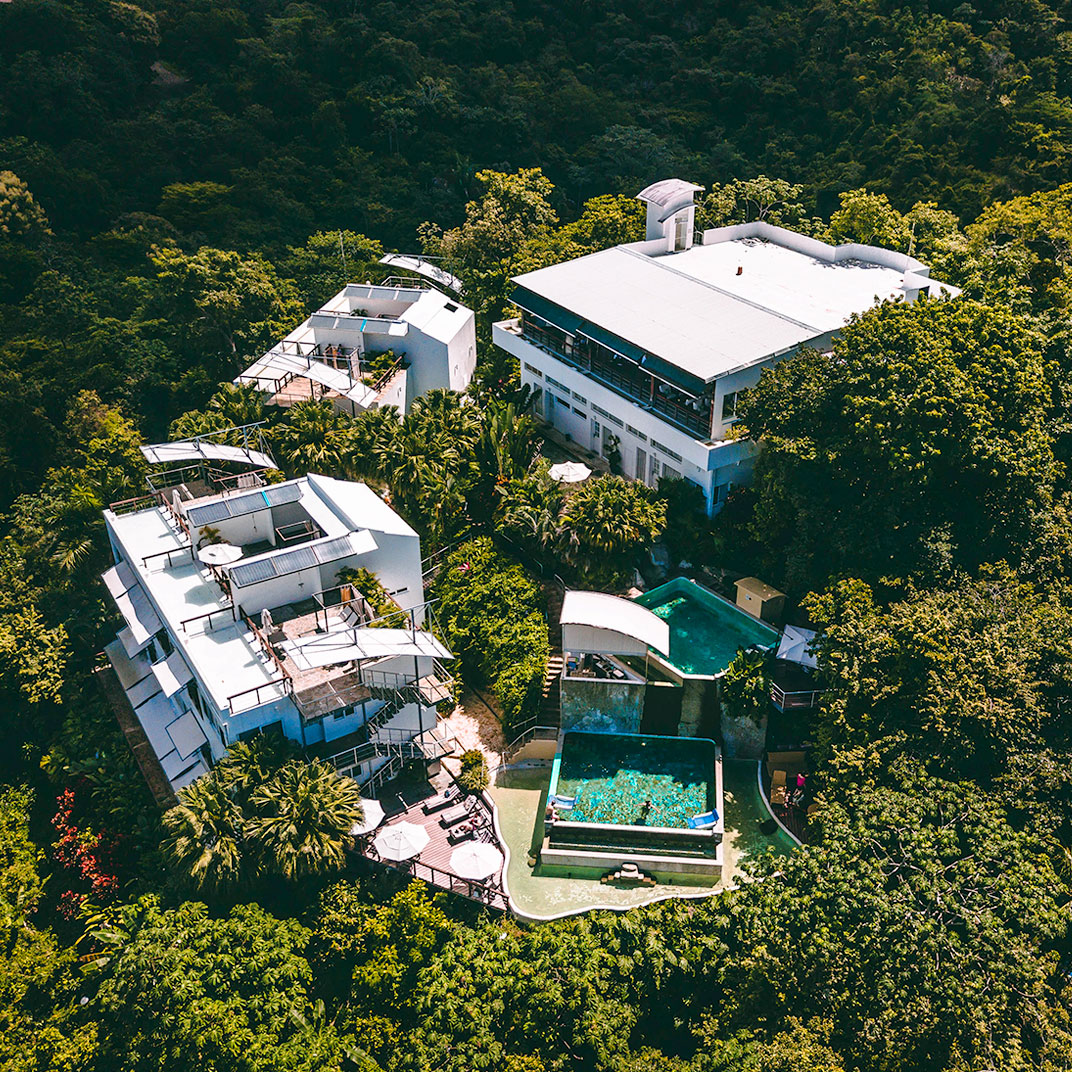 Gaia Hotel & Reserve