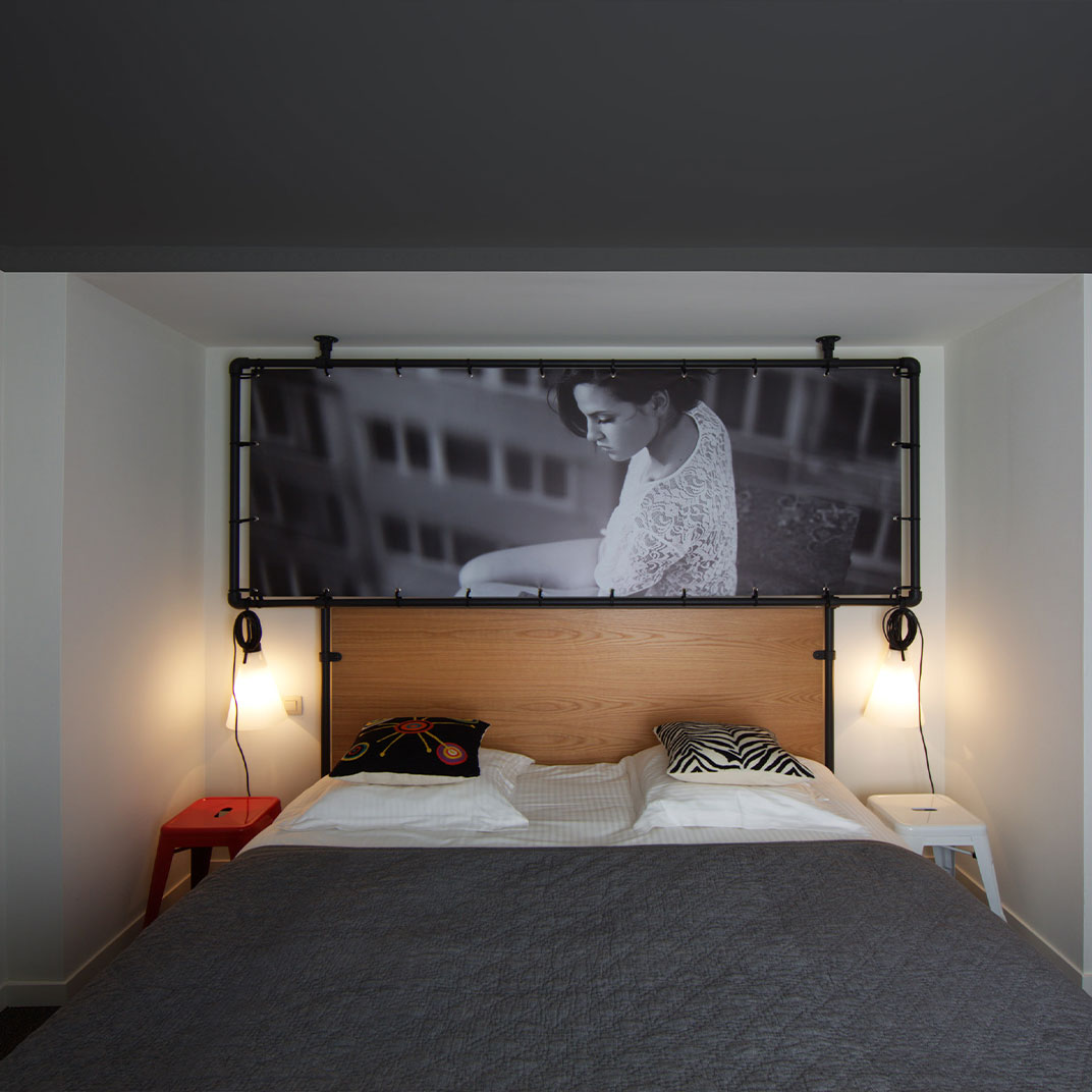 Zoom Hotel