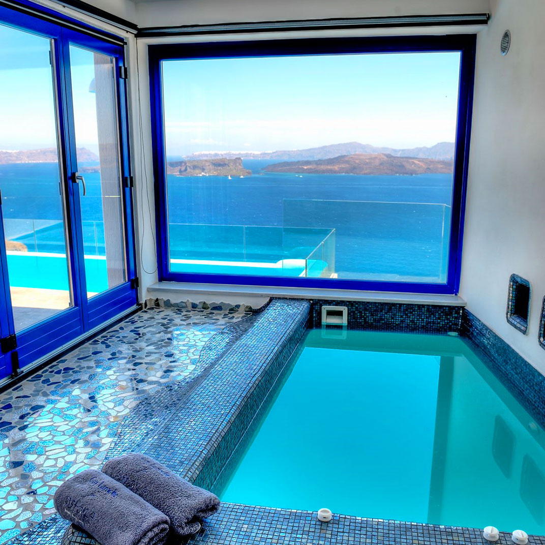 Astarte Suites