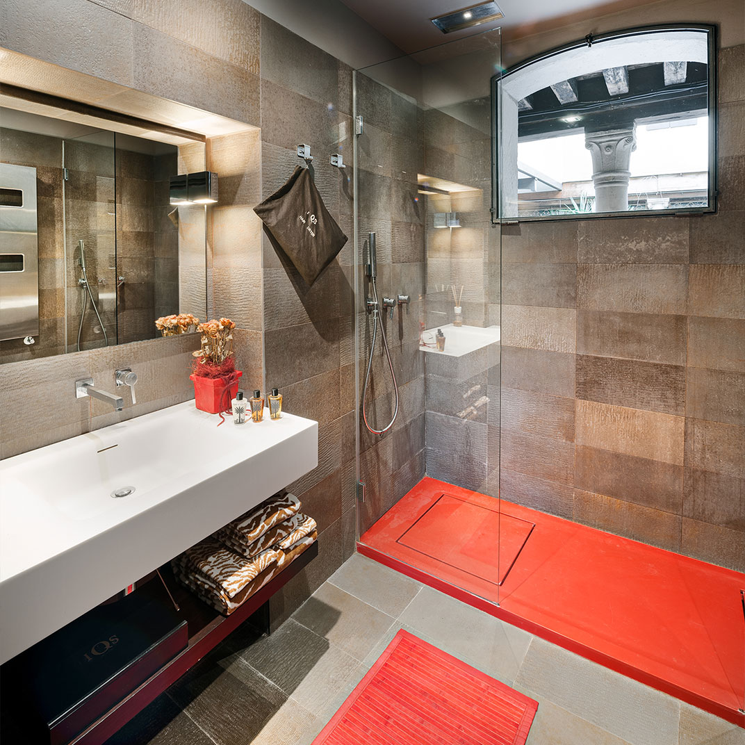 Charming House i Qs