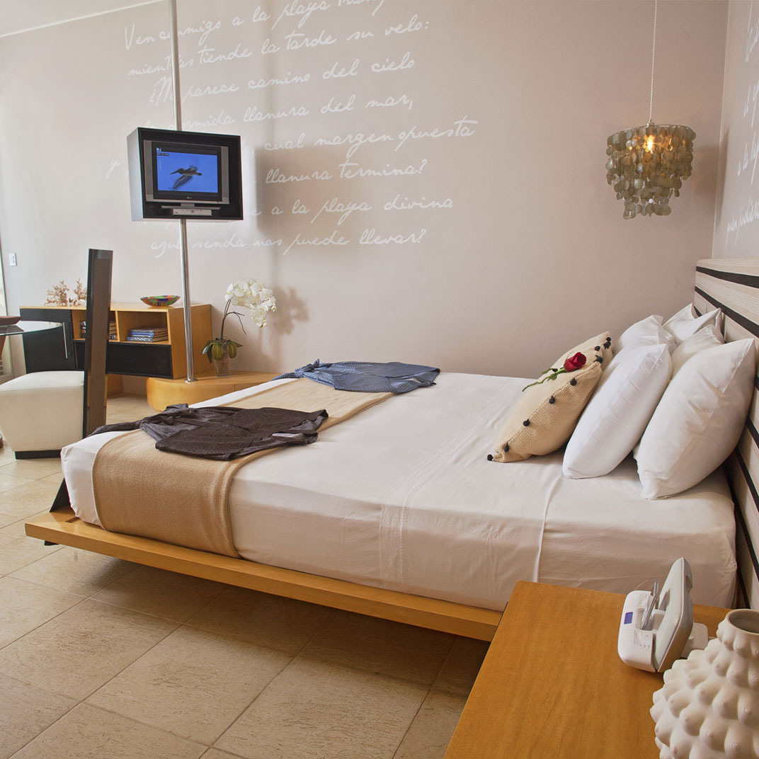 DCO Suites, Lounge & Spa