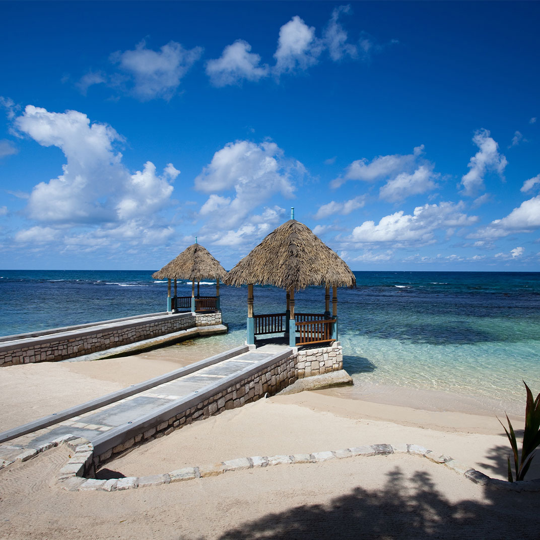 Hermosa Cove Villa Resort & Suites
